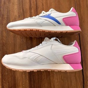 Great condition Reebok Pink, White and Blue Classics